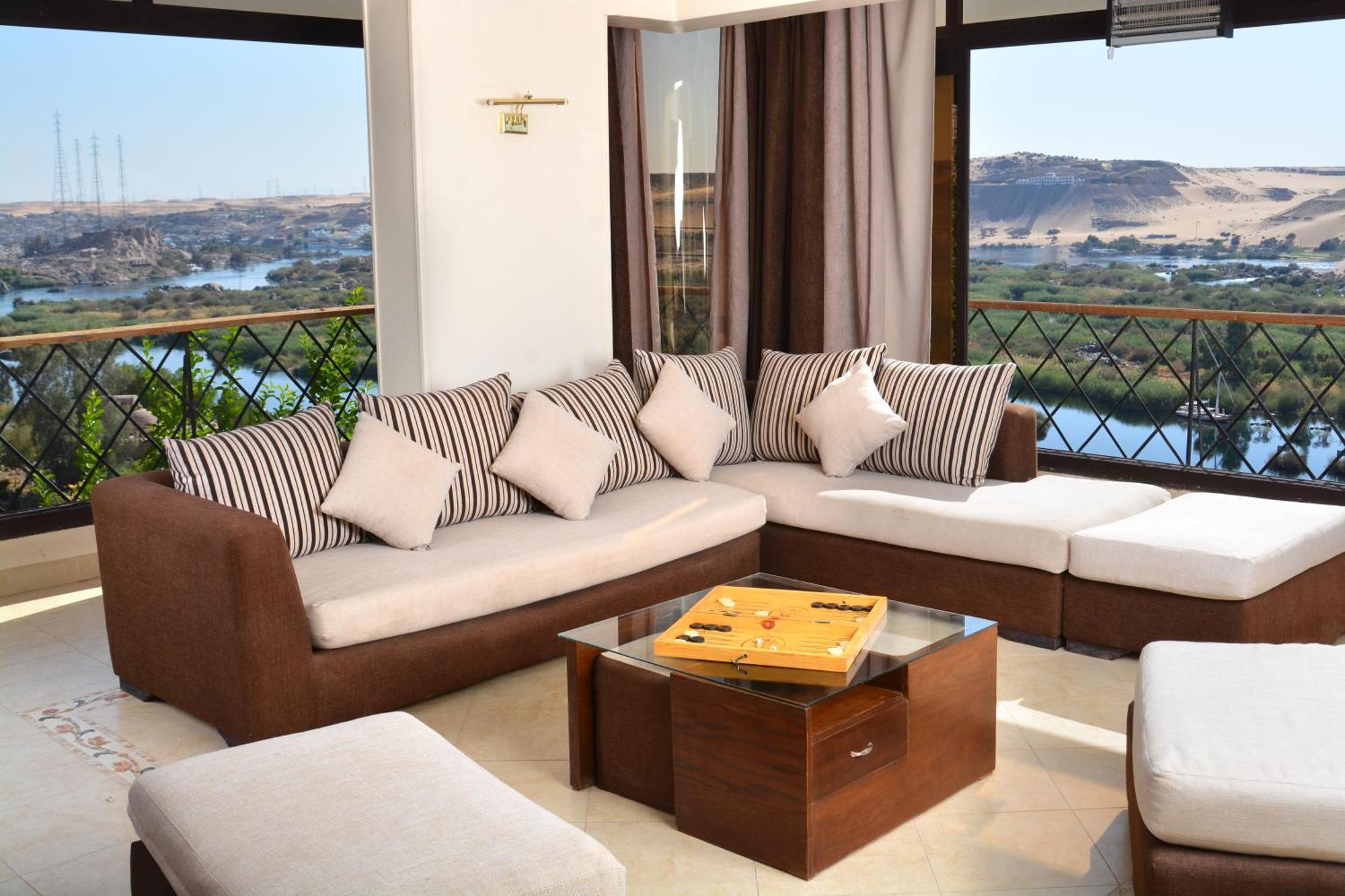 Aswan Nile Palace Eksteriør bilde