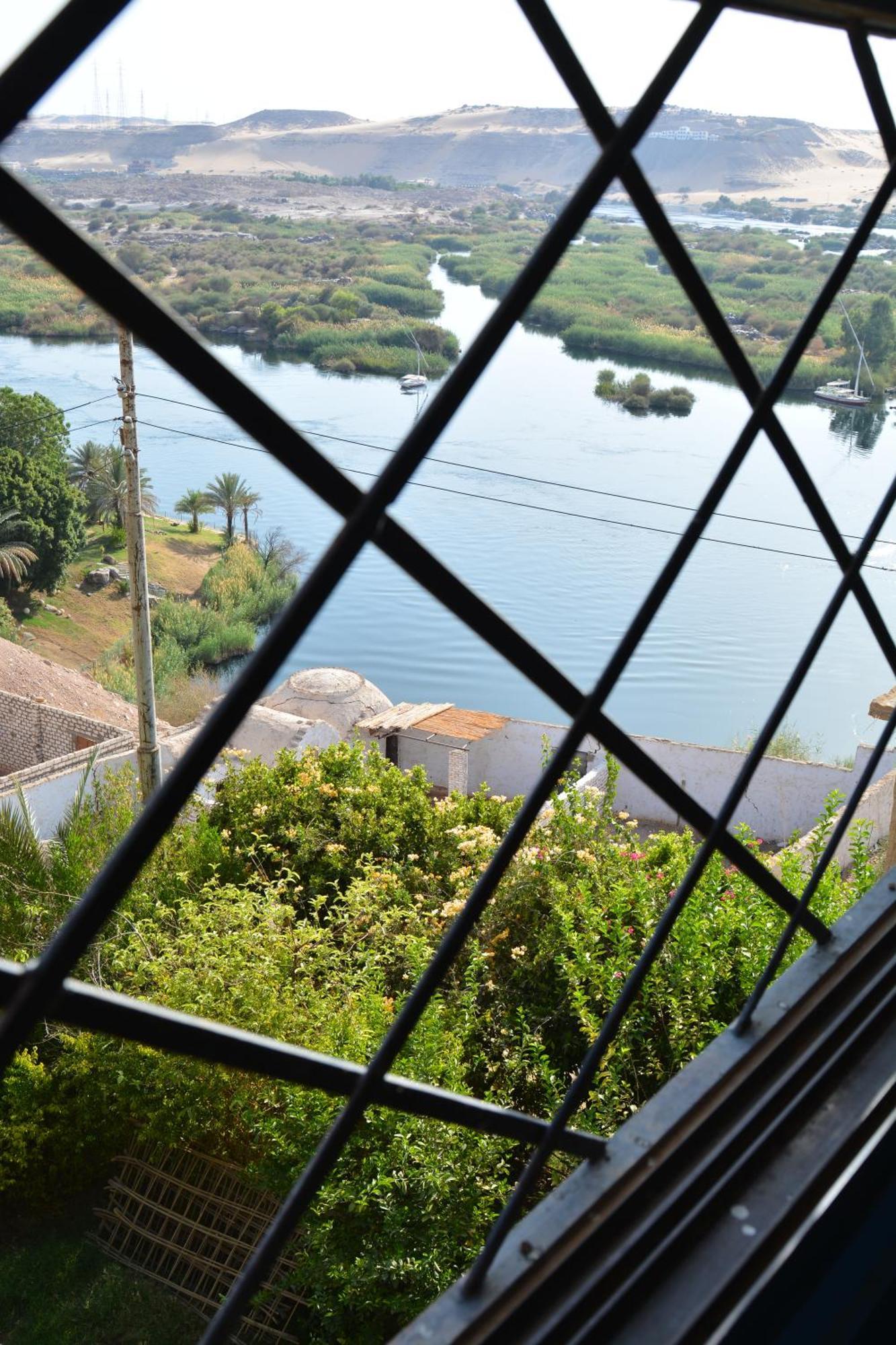 Aswan Nile Palace Eksteriør bilde